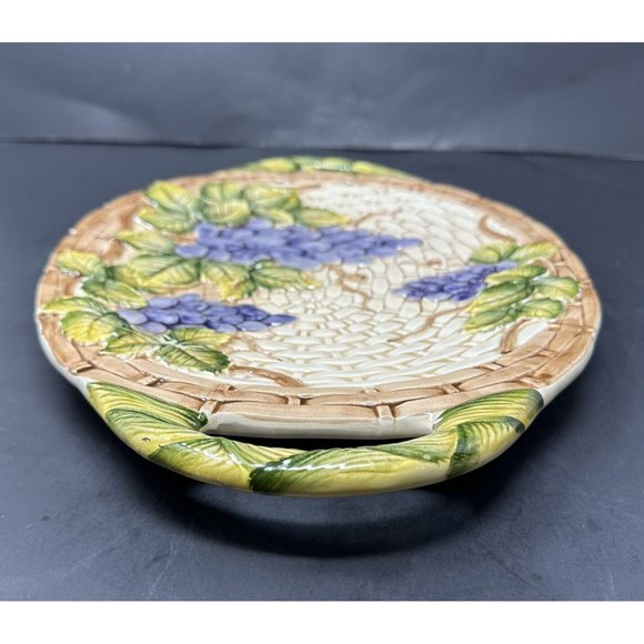 TAKAHASHI ANTIQUA Embossed Grapes Basket Weave Majolica 16" 2 Handled Platter - Picture 6 of 10